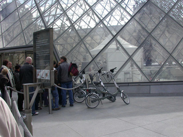 In line to enter the museum.